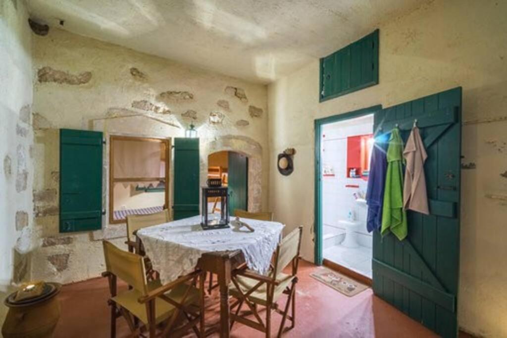 Moundros 1620 Venetian Residence Eksteriør bilde