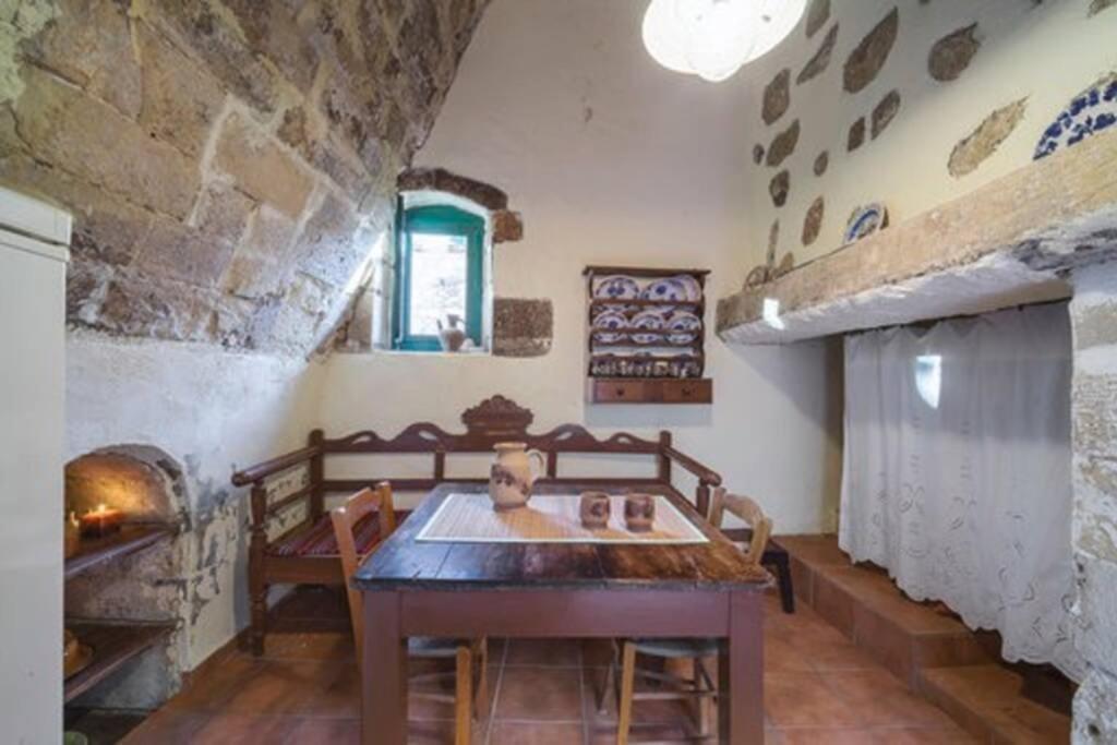 Moundros 1620 Venetian Residence Eksteriør bilde